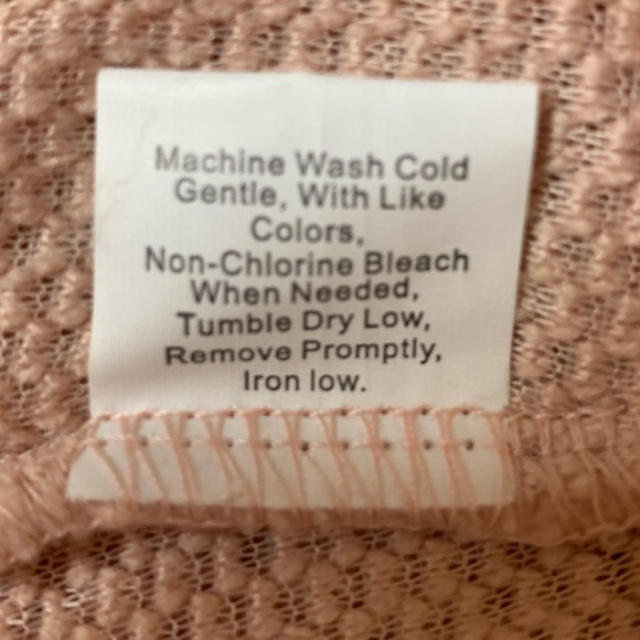 5⭐️Amazingly SOFT Zip Up Blush Sherpa Hoodie - Picture 7 of 8